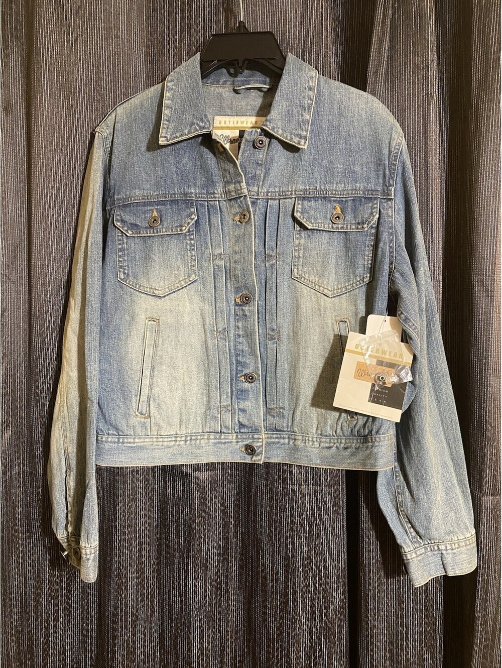 Wrangler Outerwear Women's Size Large Blue Denim Button-Up Jean Jacket - NWT